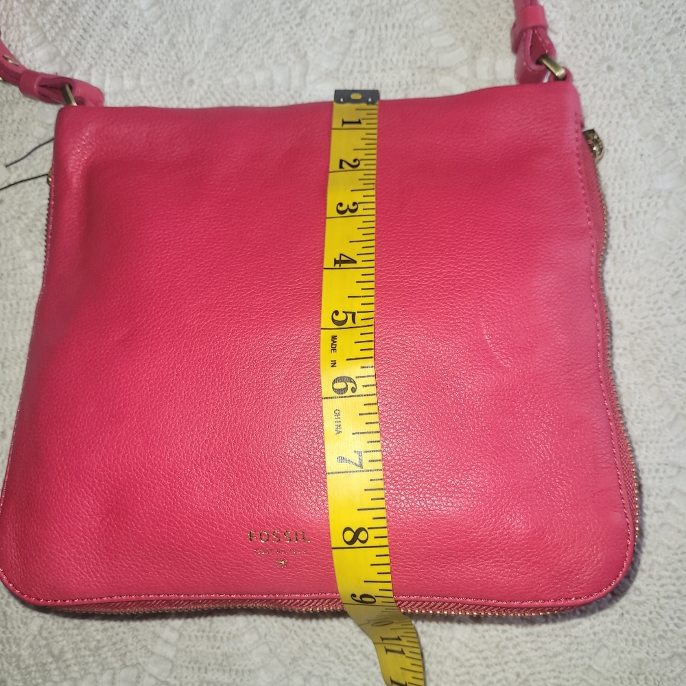 NWT Fossil Pink Pebble Leather/ Cowhide Crossbody/Shoulder Bag Adjustable Strap - Picture 15 of 16